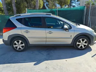 Peugeot 207 2009