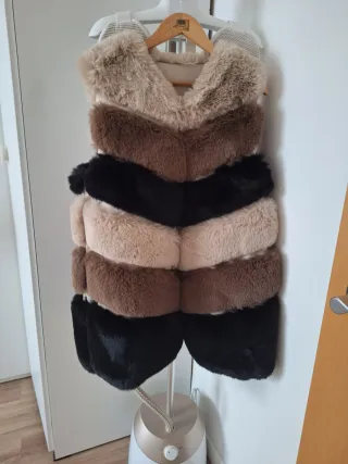 Chaleco peludo multicolor talla única