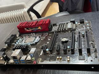 MSI B150 PC MATE + Intel i7 6700k CPU + 16GB RAM