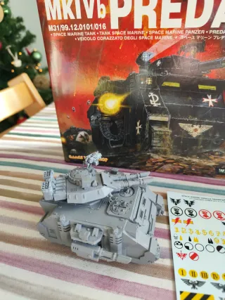 Warhammer 40k Predator Marines Espaciales