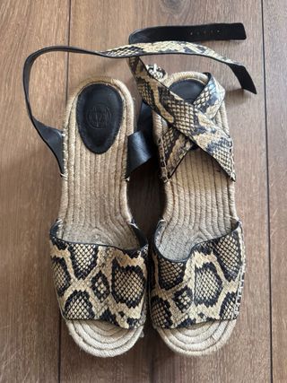 Sandalias cuña esparto Massimo Dutti