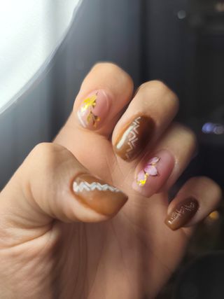 Servicio de uñas a domicilio por 20€. Ciudad real.