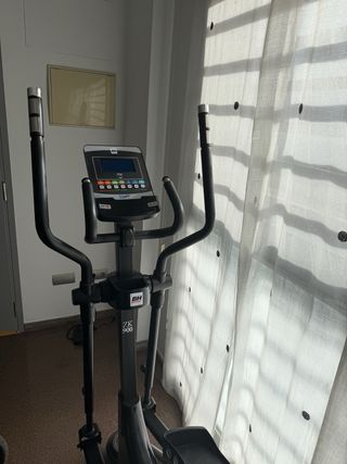 Elíptica ZK 900 casi nueva