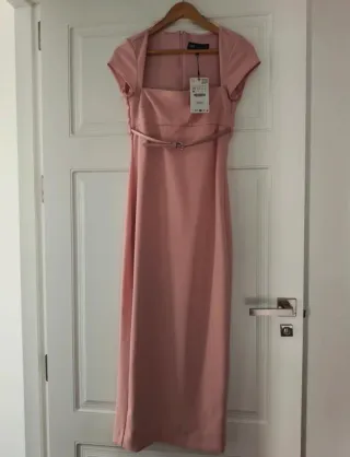 Vestido Zara rosa pastel con cinturón