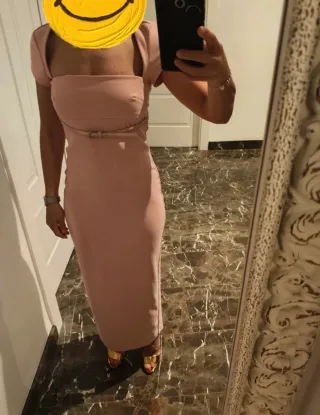 Vestido Zara rosa pastel con cinturón