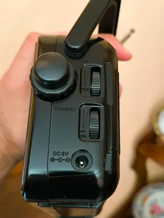 OFERTA 15€ Radio PRITECH FM AM SW1 SW2 Portátil