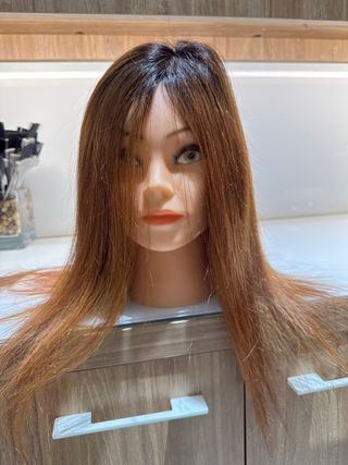 Maniquí peluquería cabello natural