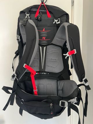 Mochila 50L Montaña Trekking Mochilero Senderismo