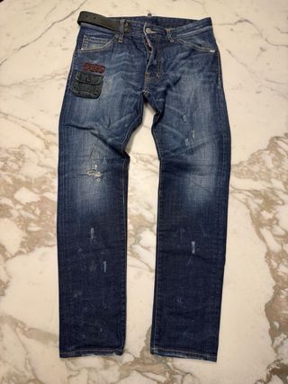 Lote 8 Pantalones Dsquared y Balmain