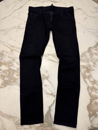 Lote 8 Pantalones Dsquared y Balmain