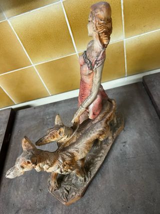 Figura cerámica mujer con perros vintage