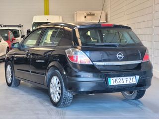 Opel Astra 2008