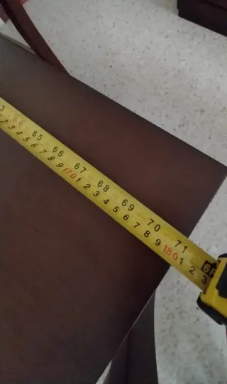 Mesa y 4 sillas nogal