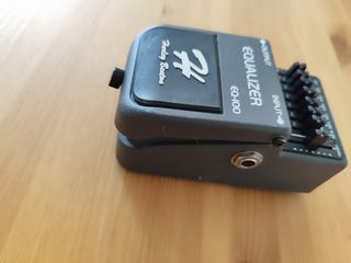 Harley Benton EQ-100 Pedal Ecualizador