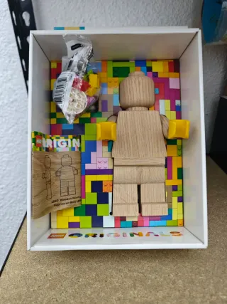 LEGO 853967 Minifigura de Madera Originals Nueva