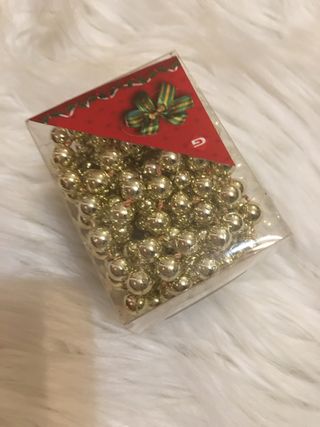 Estrela Decorativa Dourada KASA e Fio Dourado