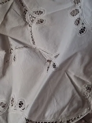 Tovaglia fatta a mano , ricamata