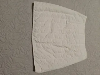 Falda acolchada Zara beige