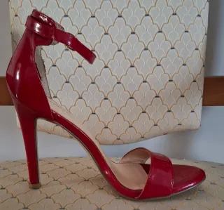 Sandali Catwalk tacco alto rossi