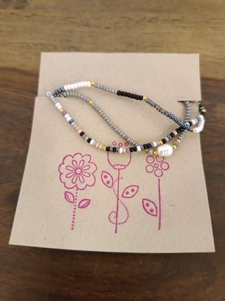 Pulsera de cuentas suaves y perla