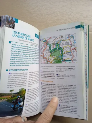 Espana En Moto/ Spain on a Motorbike (Spanish E...