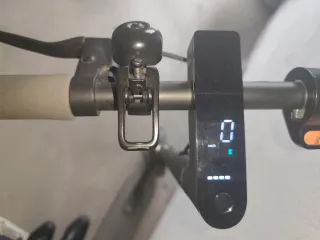 Patinete Xiaomi Mi Essential Negro