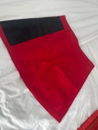 Falda corta Mango roja