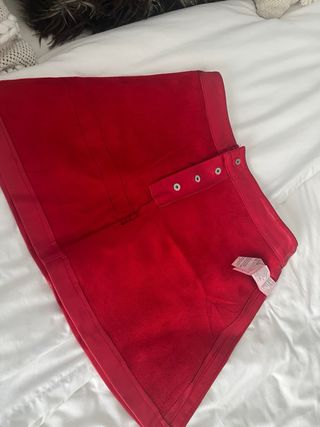 Falda corta Mango roja