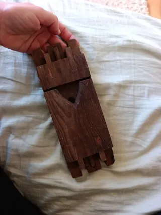 Reposapiés de madera para guitarra