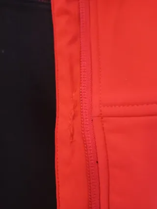 Chaqueta Trangoworld Talla M Windstopper Roja