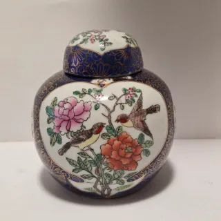 Vaso cinese in ceramica dipinta e smaltata