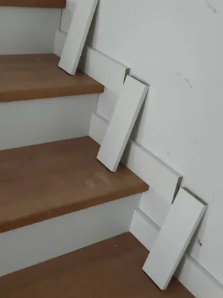 Tarima de madera para escaleras