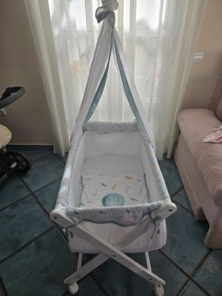 Minicuna Naf Naf con estampado