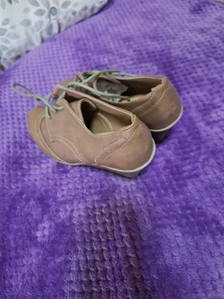 Zapatos de vestir marrones para mujer