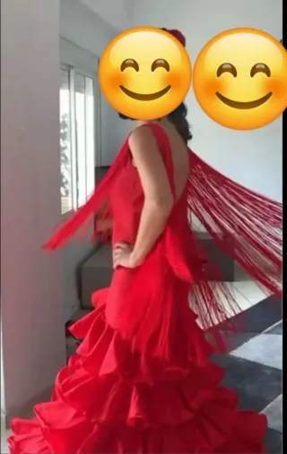 Vestido Flamenca Rojo con Flecos