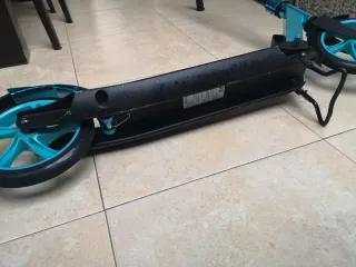 Patinete Empire Scooter 200 Azul