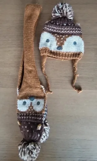 Conjunto Gorro y Bufanda Zorro Zara