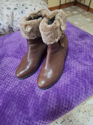 Botines mujer marrones con pelo