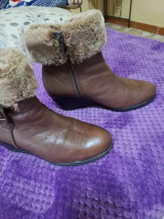 Botines mujer marrones con pelo