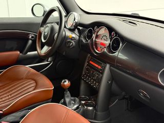 MINI COOPER CABRIO  SERIE LIMITADA SIDEWALK