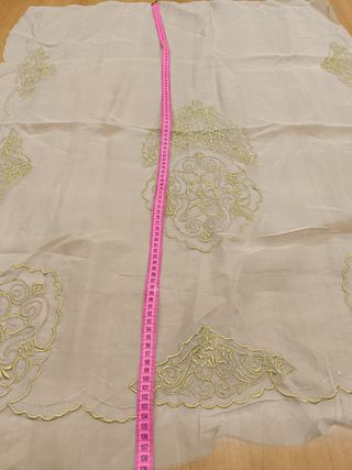 Delantal fallera seda bordado oro sin lent. 104cm