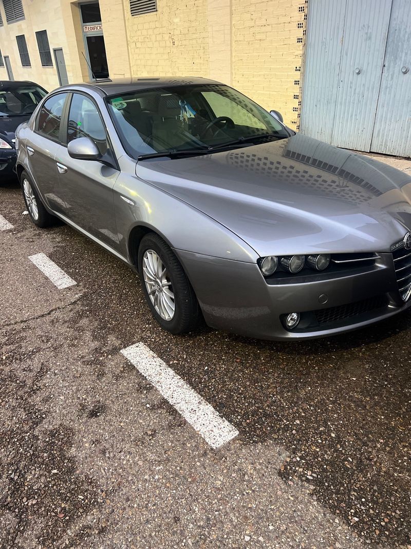 Alfa Romeo 159 2007 - foto 1
