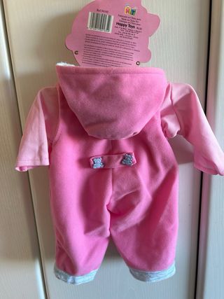 Ropita de bebé para muñeco
