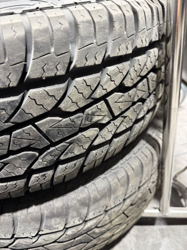 Llantas Jeep Commander/Grand Cherokee