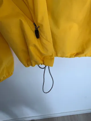 Cortavientos amarillo MANN+HUMMEL