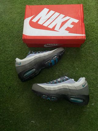 Nike Air Max 95 Gris y Turquesa