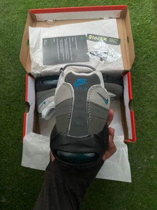 Nike Air Max 95 Gris y Turquesa