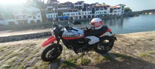 Ducati Scrambler Urban Motard