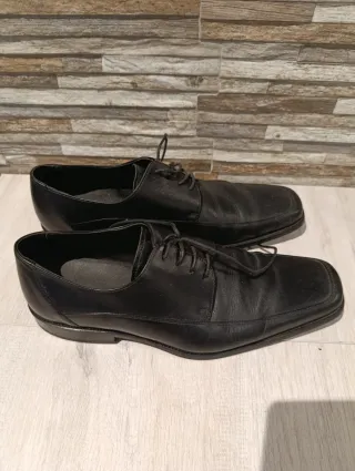 Zapatos de vestir negros