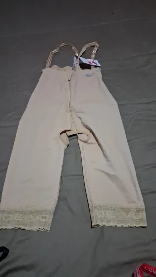 Faja Moldeadora Beige con Tirantes